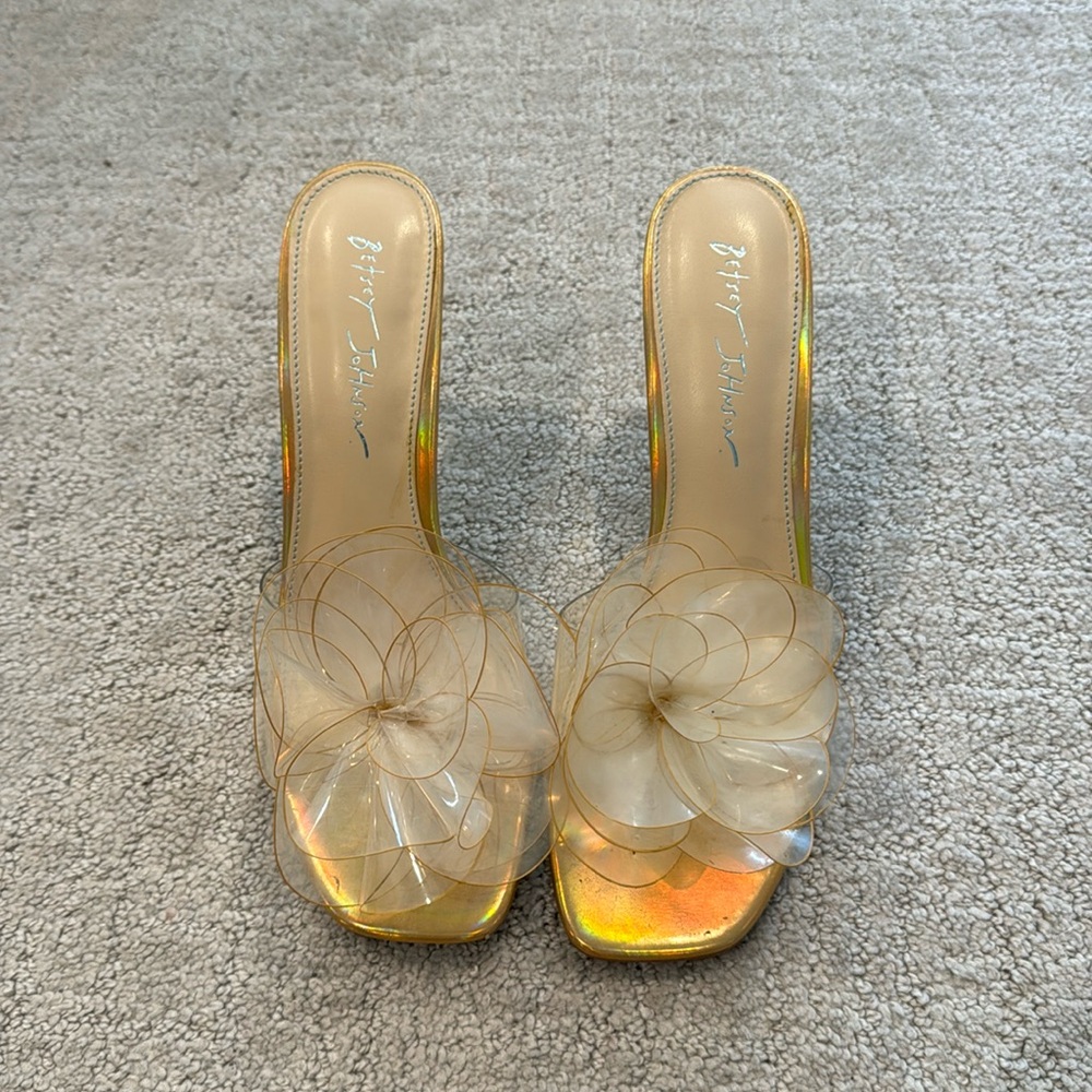 Betsy Johnson clear flower heel